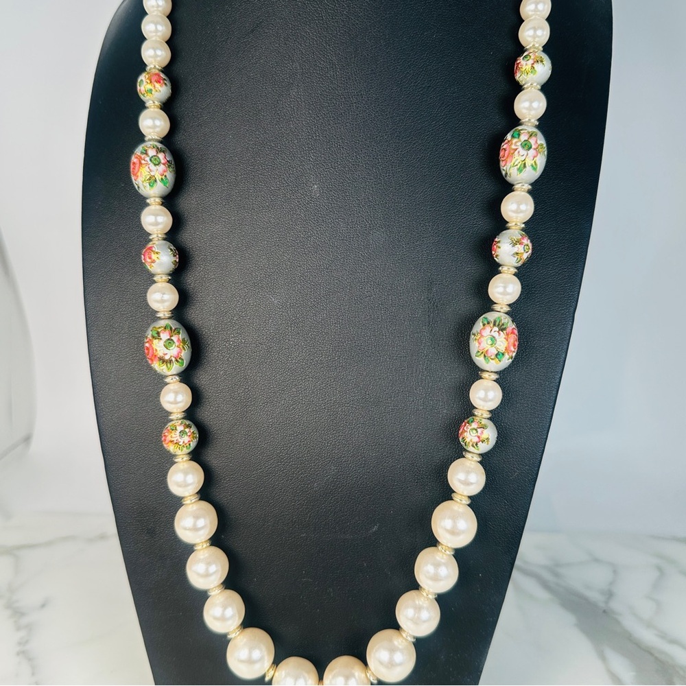 Vintage Faux Pearl & Hand Painted Floral Beaded Statement Necklace Gold Tone 26” - Picture 2 of 9